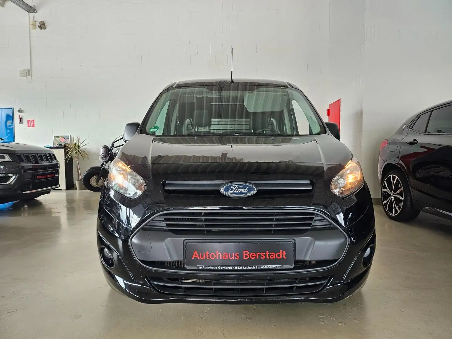 Ford Transit Conn Kasten lang 120PS*Euro6*TÜV 04-2027 Schwarz - 2