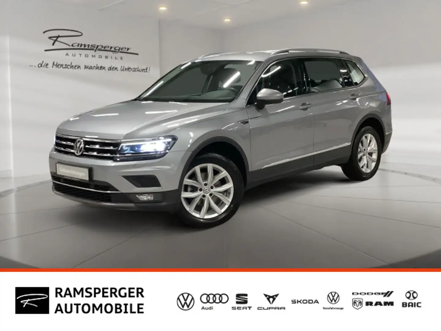Volkswagen Tiguan Allspace 1.5 TSI DSG Highline AHK ACC LED Silber - 1