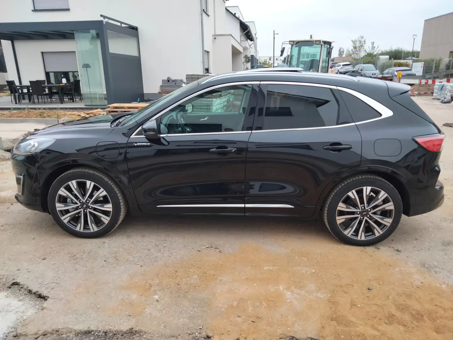 Ford Kuga Vignale Schwarz - 2