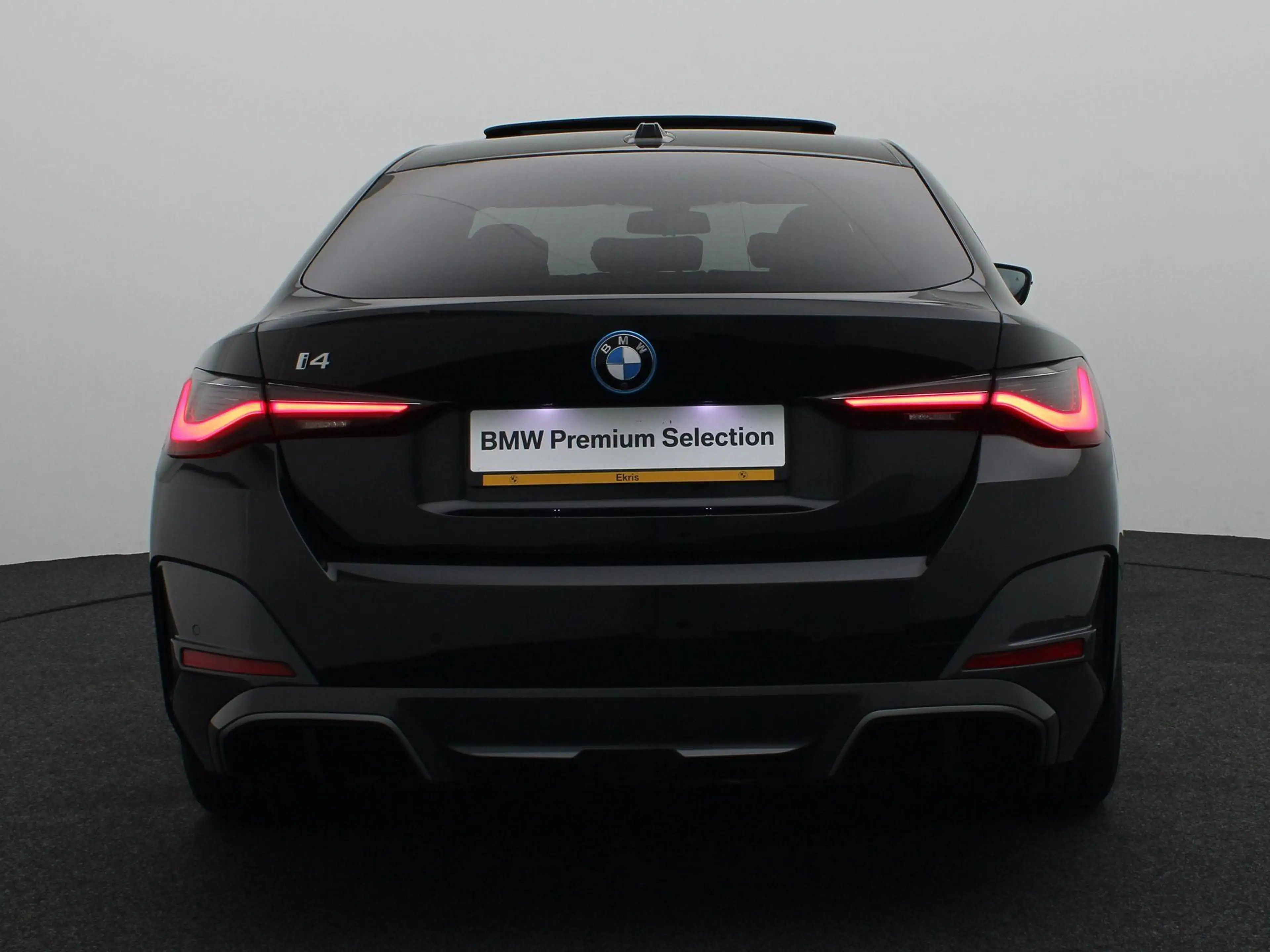 BMW i4 eDrive35 High Executive | M Sportpakket | Safety P — photo 5