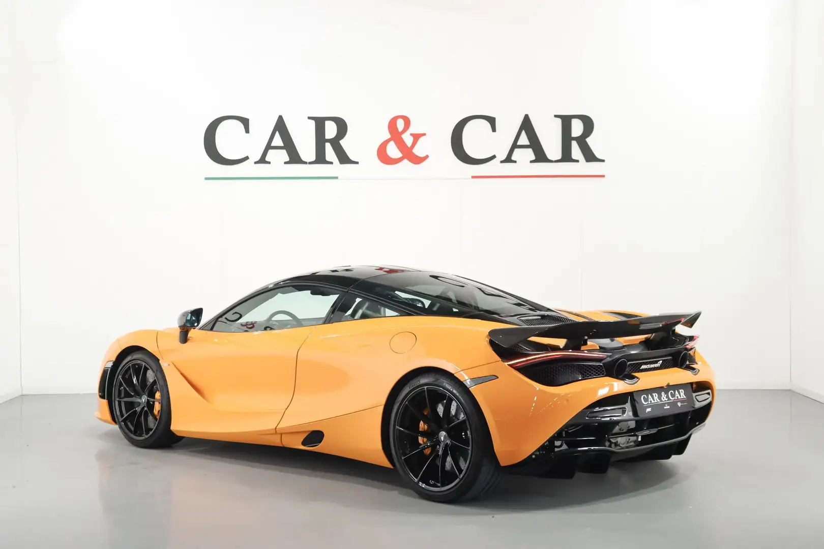 McLaren 720S Coupé Arancione - 2