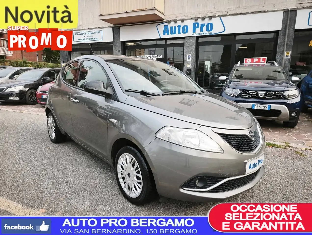 Lancia Ypsilon