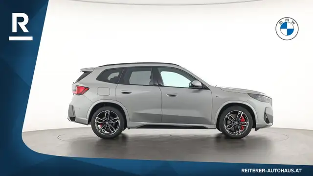 BMW X1 view 7