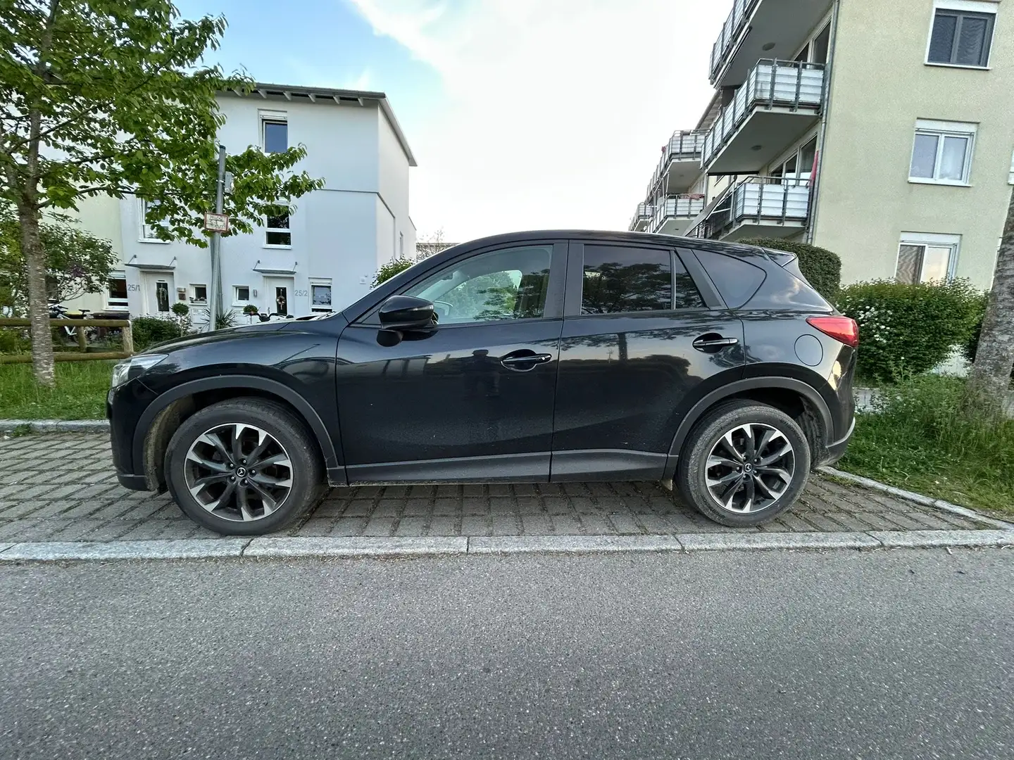 Mazda CX-5 SKYACTIV-D 175 AWD Sports-Line - 2