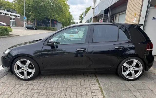 Volkswagen Golf view 14