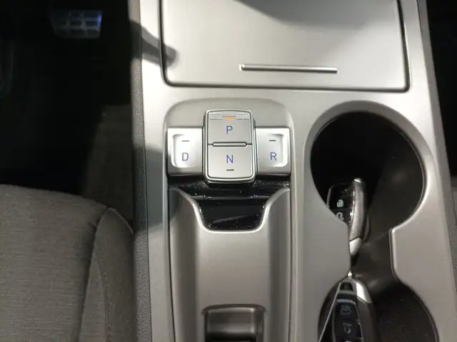 Hyundai Kona view 13