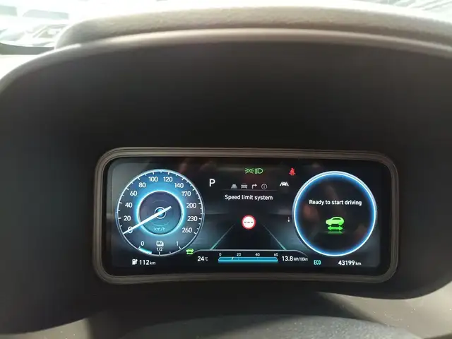 Hyundai Kona view 7