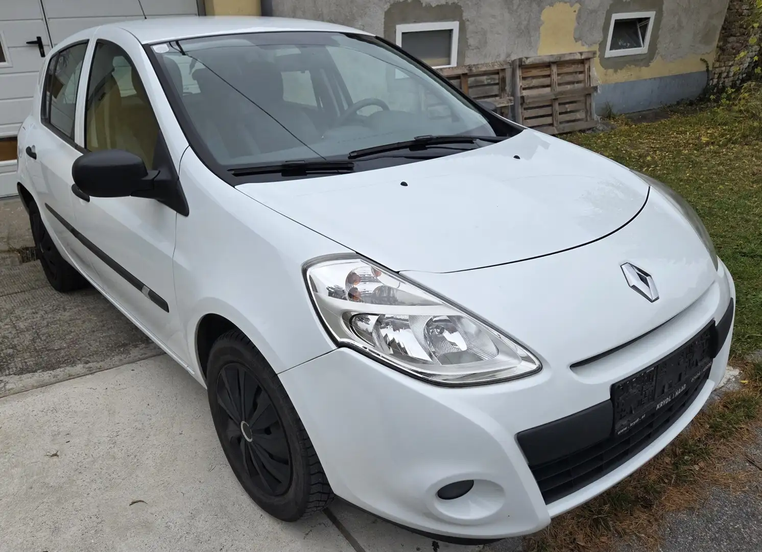 Renault Clio Success 1,2 16V Neues Pickerl - 2
