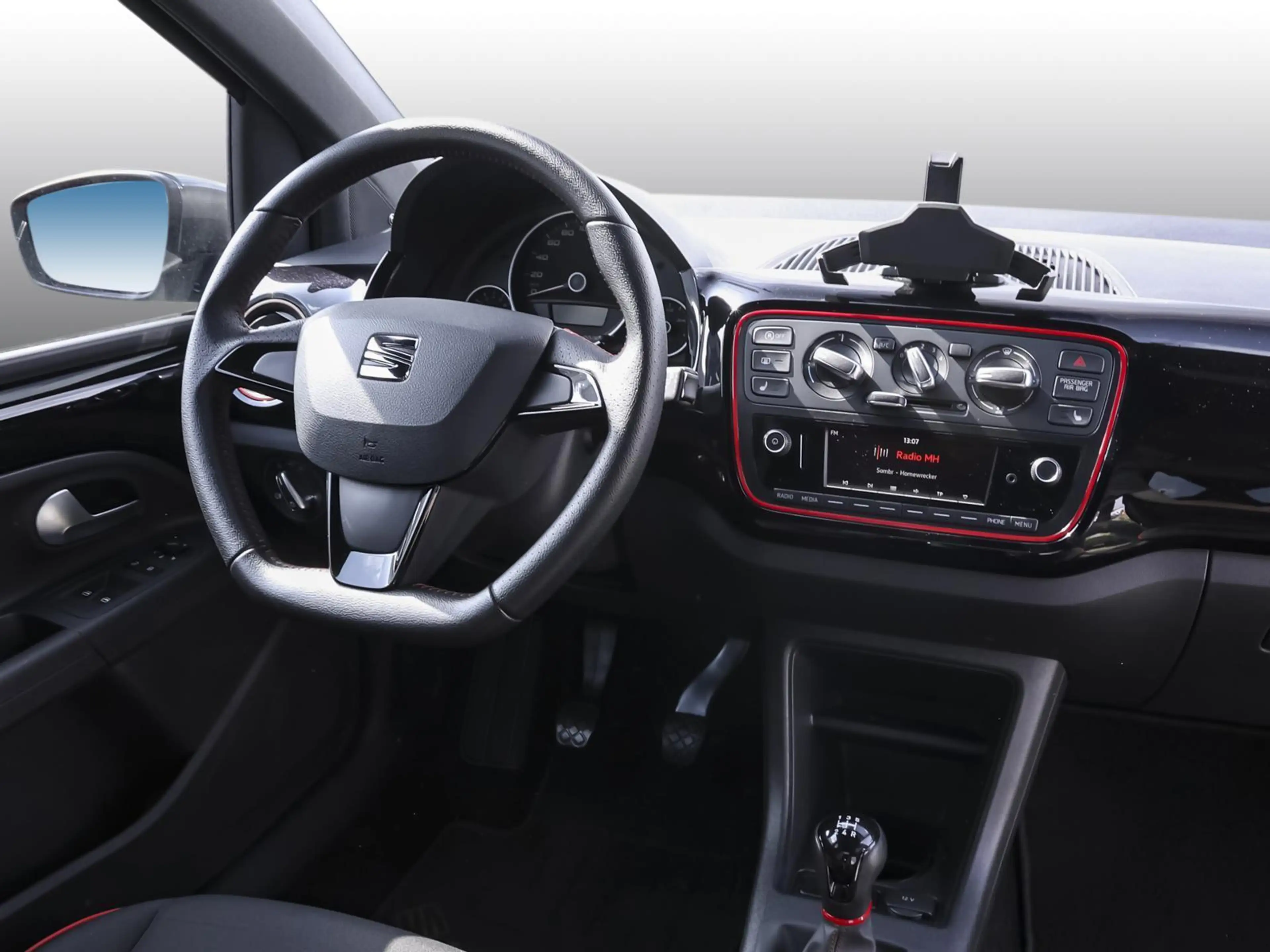 SEAT Mii Mii 1.0 FR-Line SHZ KLIMA BT USB eFH NSW — photo 5