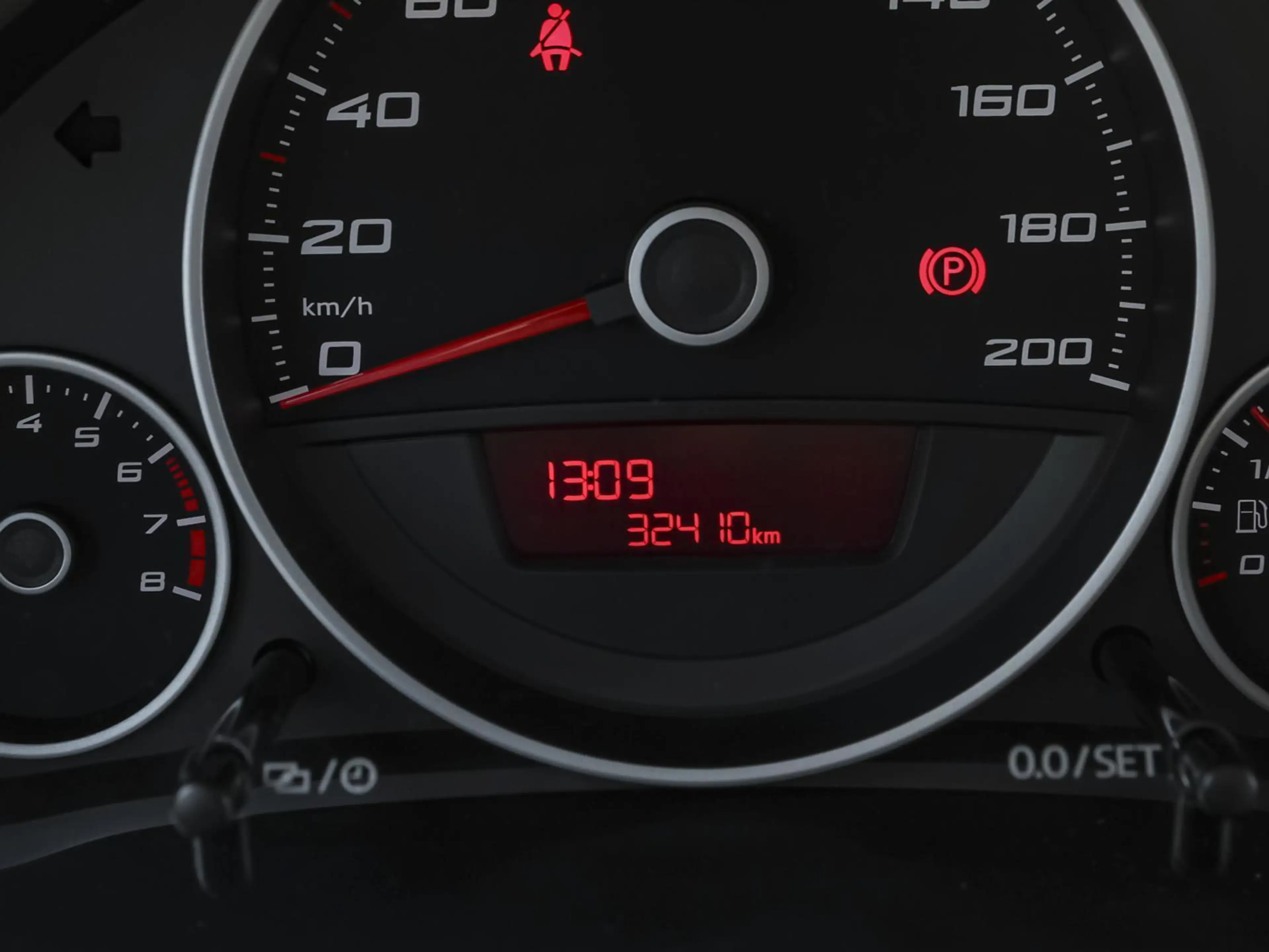 SEAT Mii Mii 1.0 FR-Line SHZ KLIMA BT USB eFH NSW — photo 13