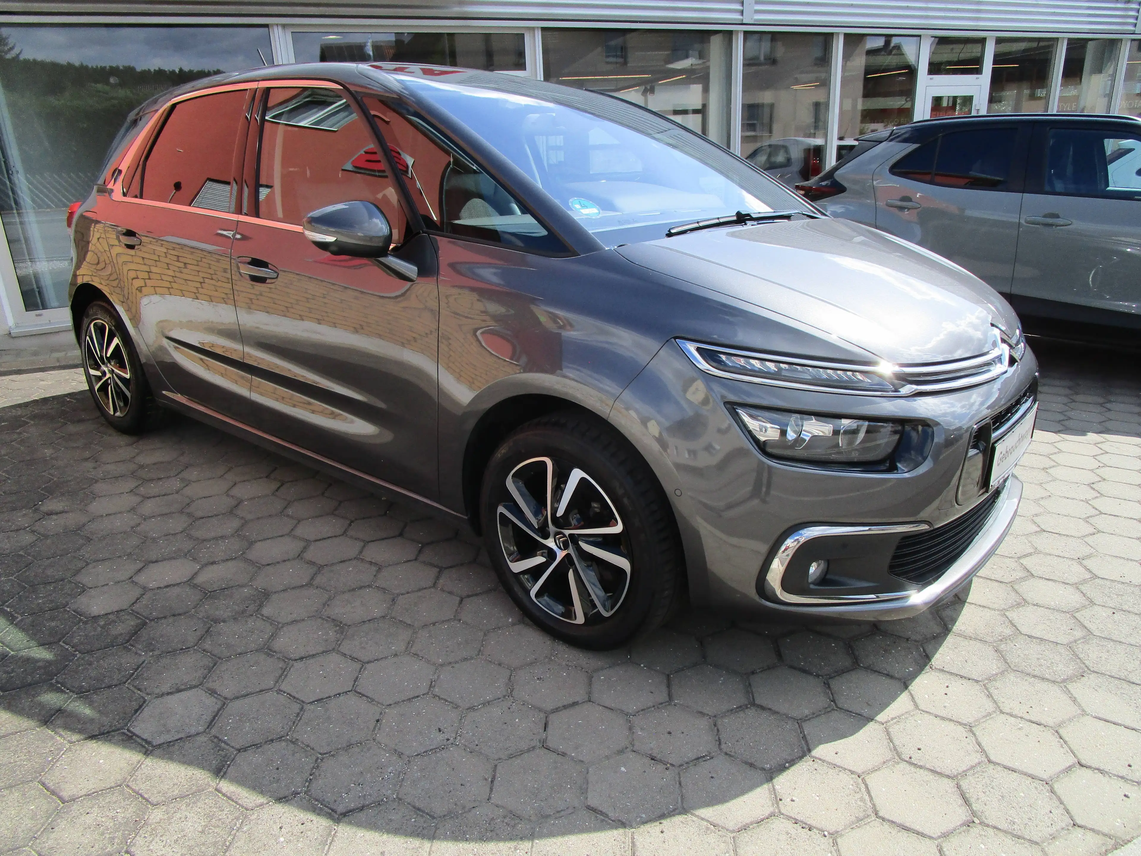 Citroen C4 SpaceTourer Shine — photo 2