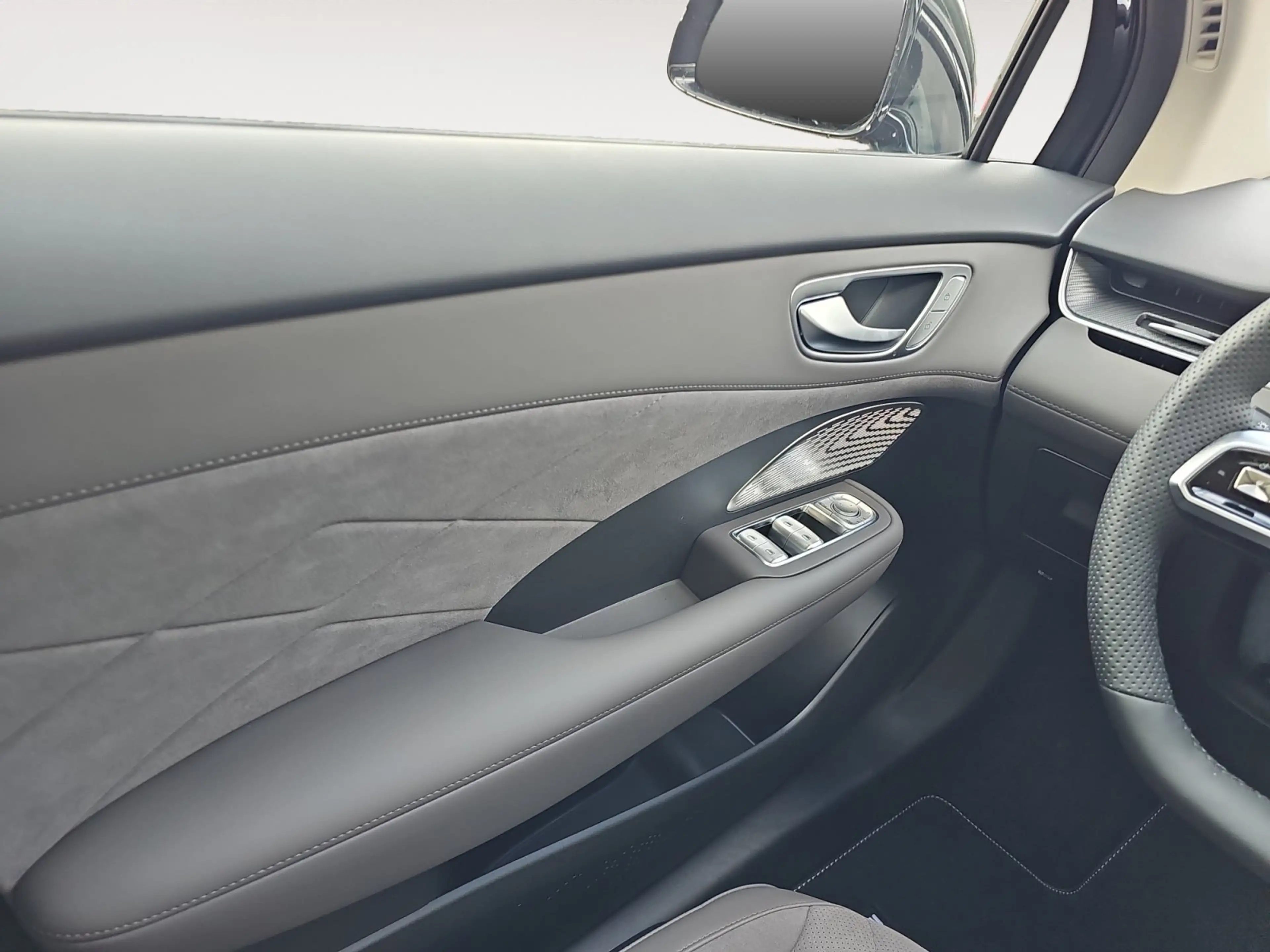 MG MGS6 EV S6 EV Luxury 360 4xSHZ ACC AUT Bel.Sitz PANO — photo 14