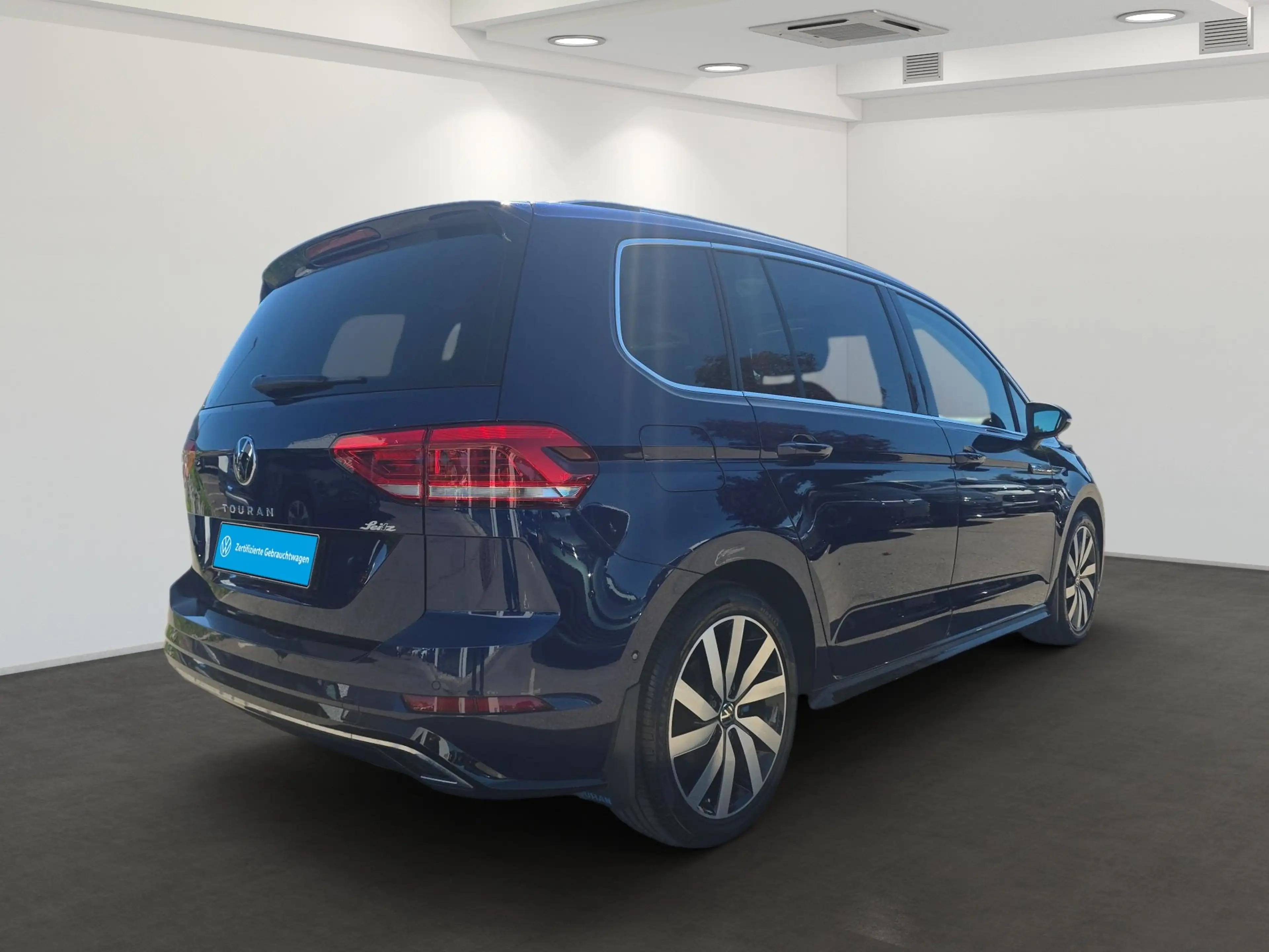 Volkswagen Touran 1.5 TSI Highline *AHK*LED*KAMERA*NAVI* — photo 6