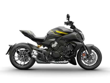 Ducati Diavel V4