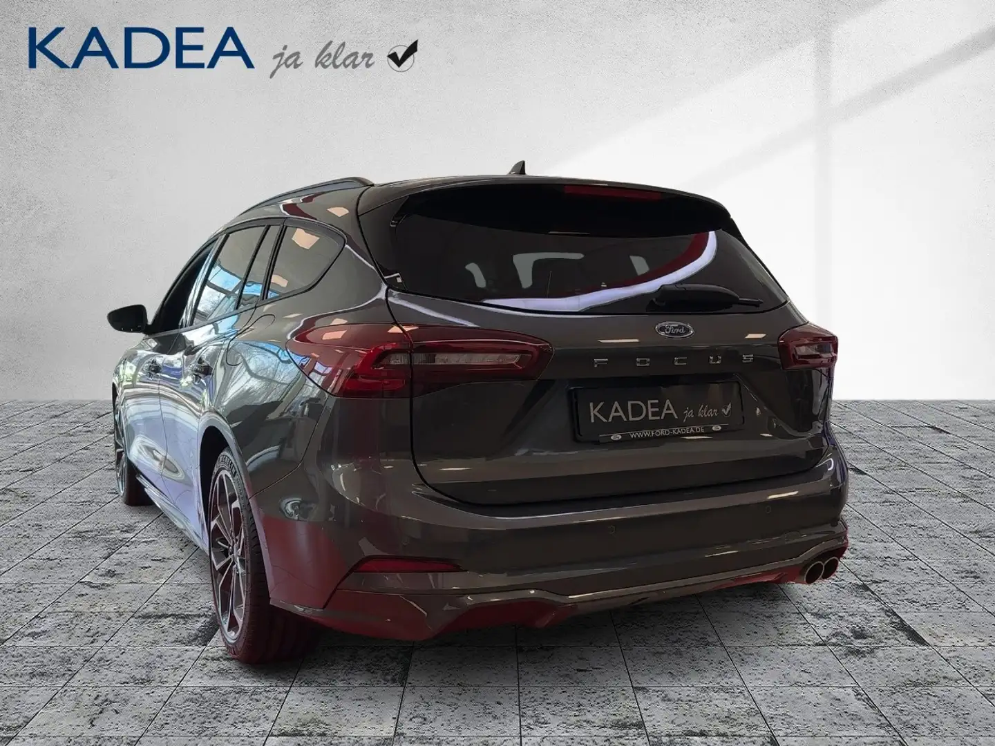 Ford Focus Turnier ST-Line X NAVI*SHZ*PDC*CAM*LED*TWA Grijs - 2