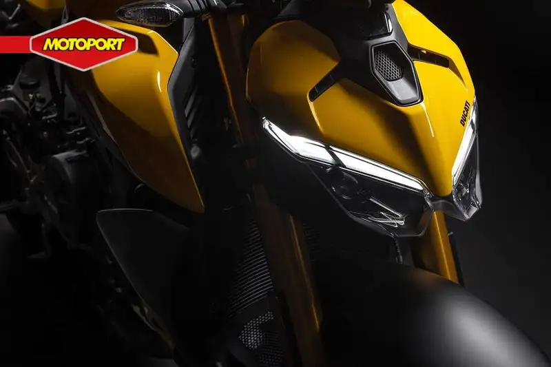 Ducati Streetfighter - foto 2