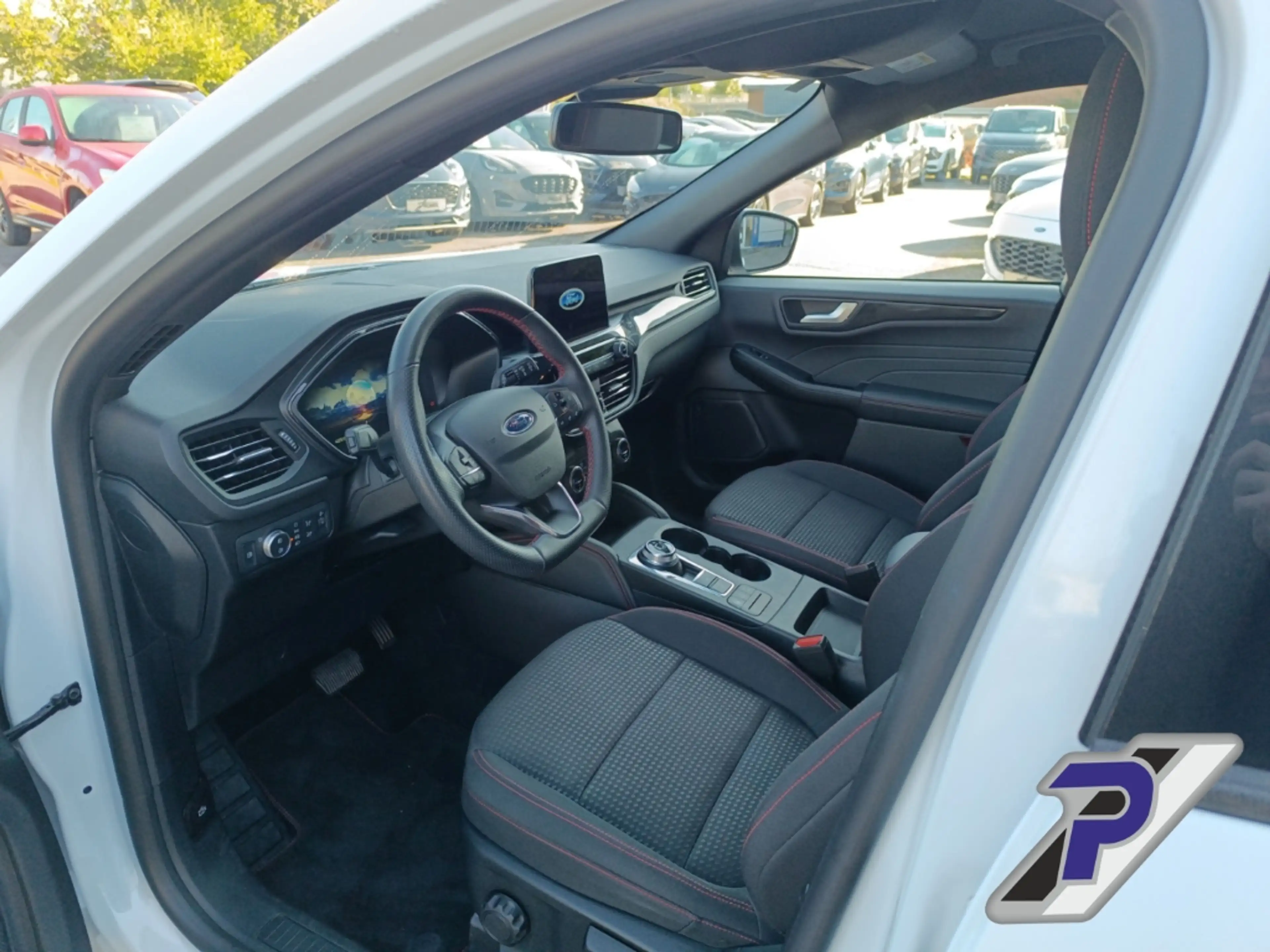 Ford Kuga Plug-In Hybrid PHEV ST-Line AHK-klappbar Navi Digi — photo 13
