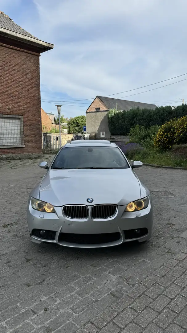 BMW 320 Coupé d - 2