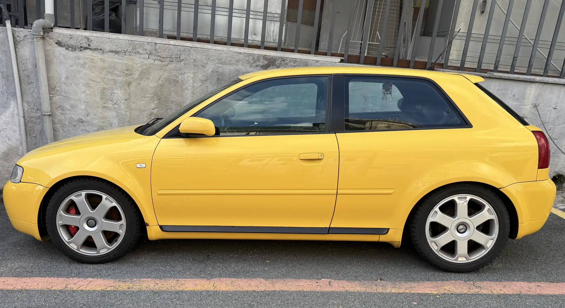 Audi S3 prima serie 1.8 turbo APY 210cv 8L Giallo - 2
