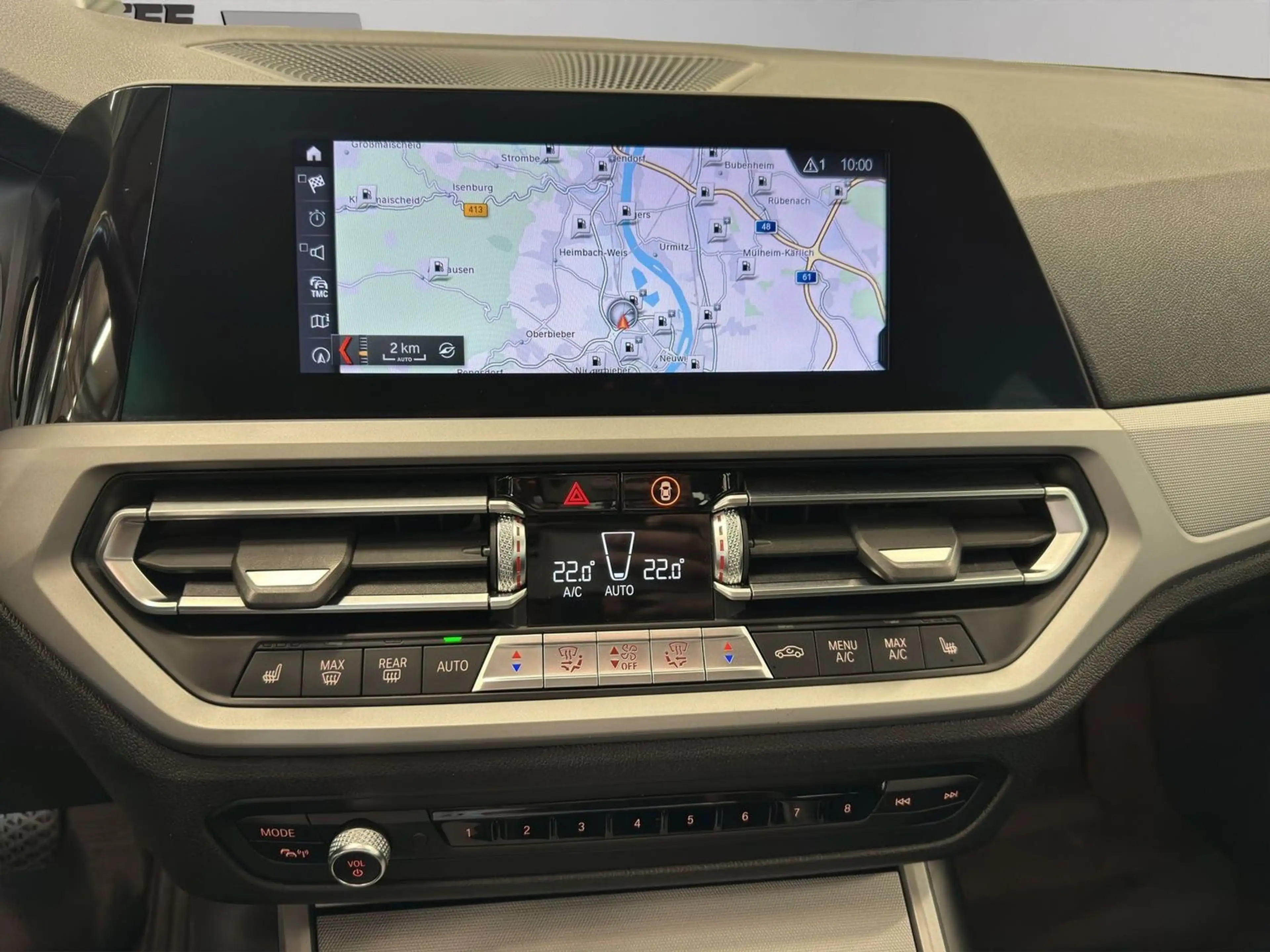 BMW 318 d Advantage Navi LED Kamera — photo 12