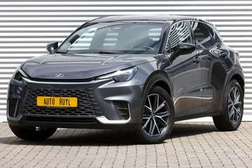 Cool 2WD Two-Tone 7.581 Km!