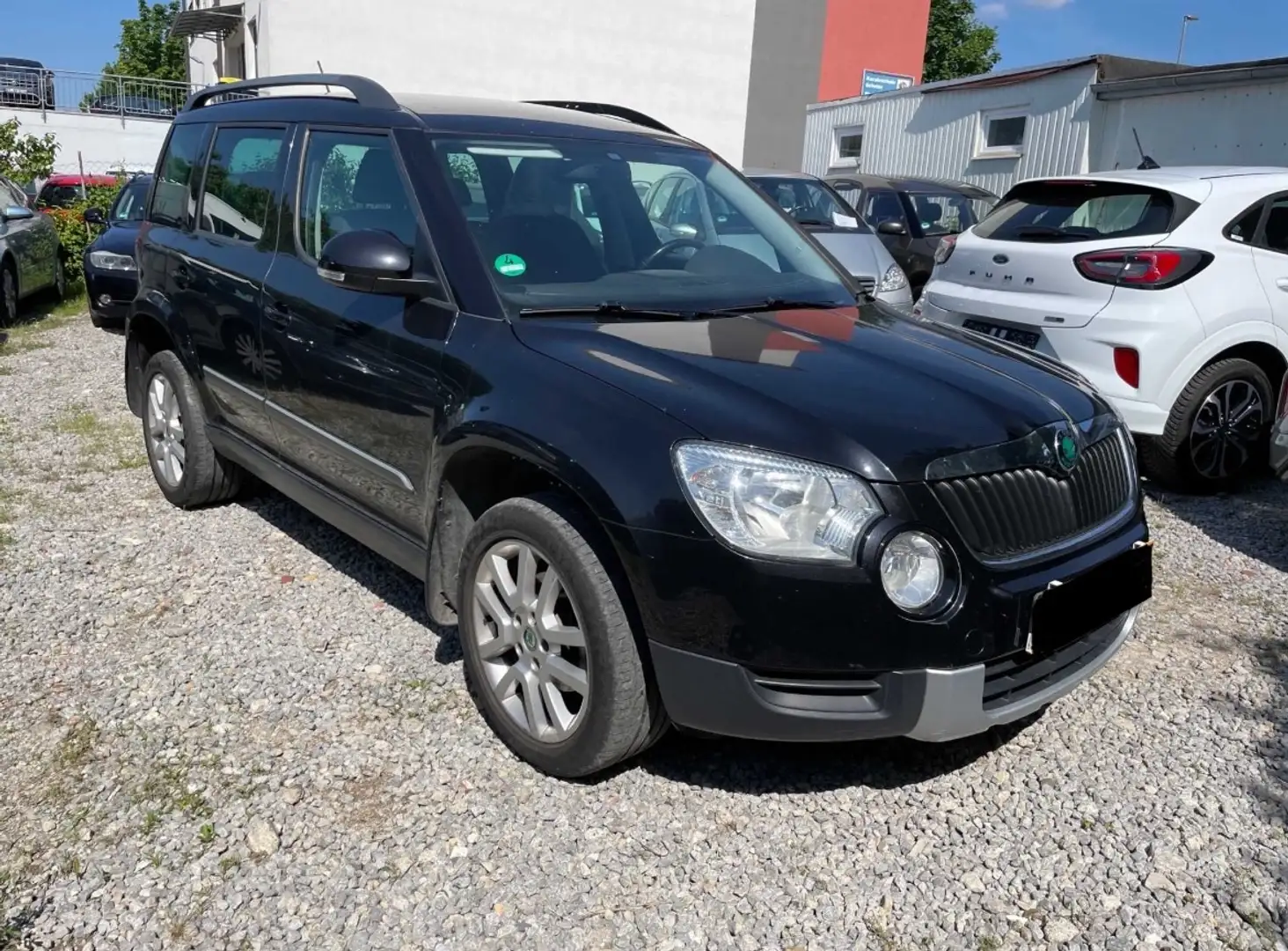 Skoda Yeti 2.0 TDI DSG 4x4 Ambition PLUS EDITION Schwarz - 1