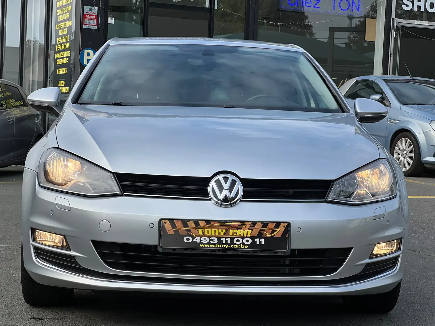 Volkswagen Golf Golf 1.2 TSI Allstar*BT*CLiMA*USB* garantie 12M Grijs - 1