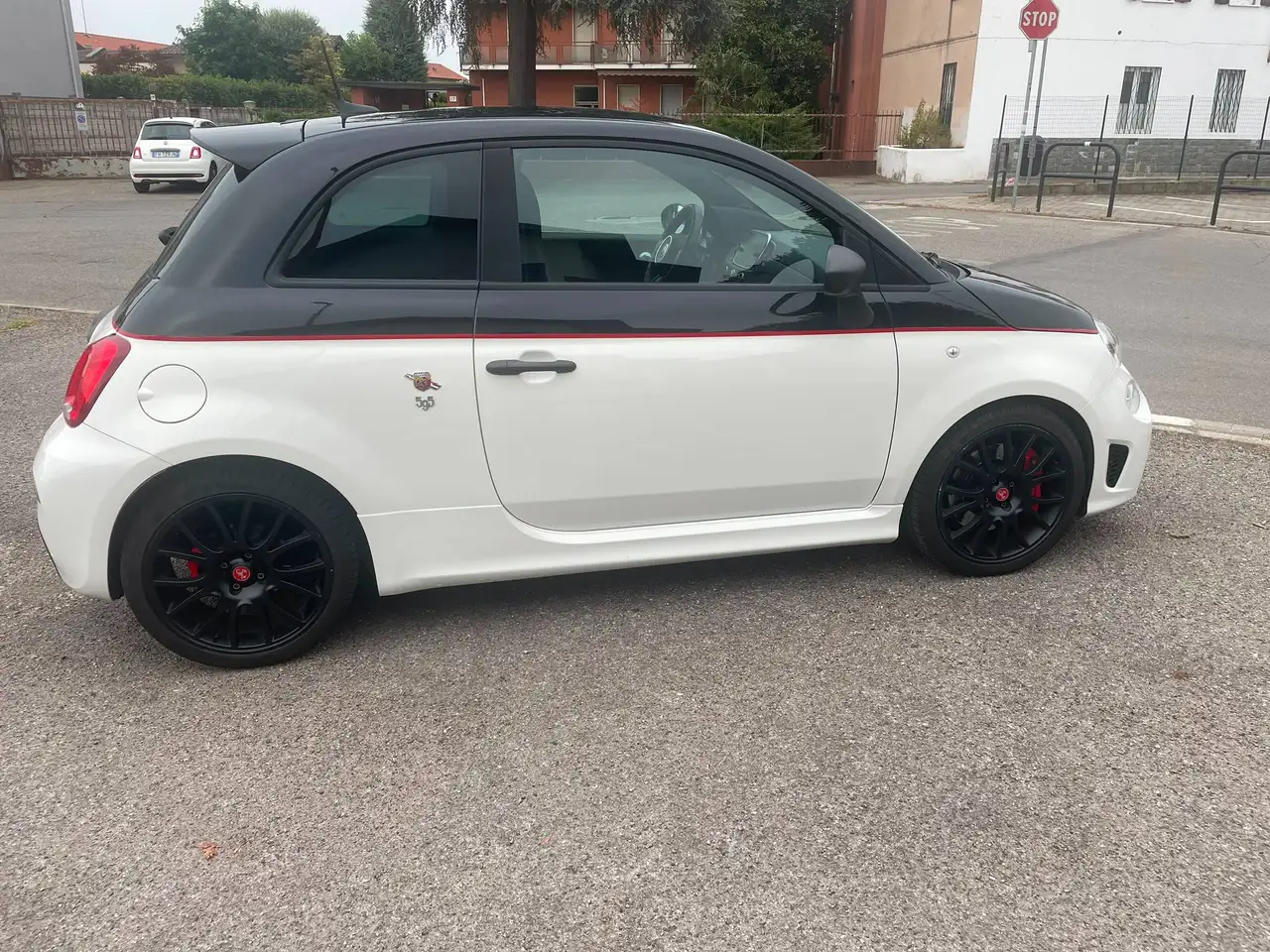 Abarth 595 Competizione 2021