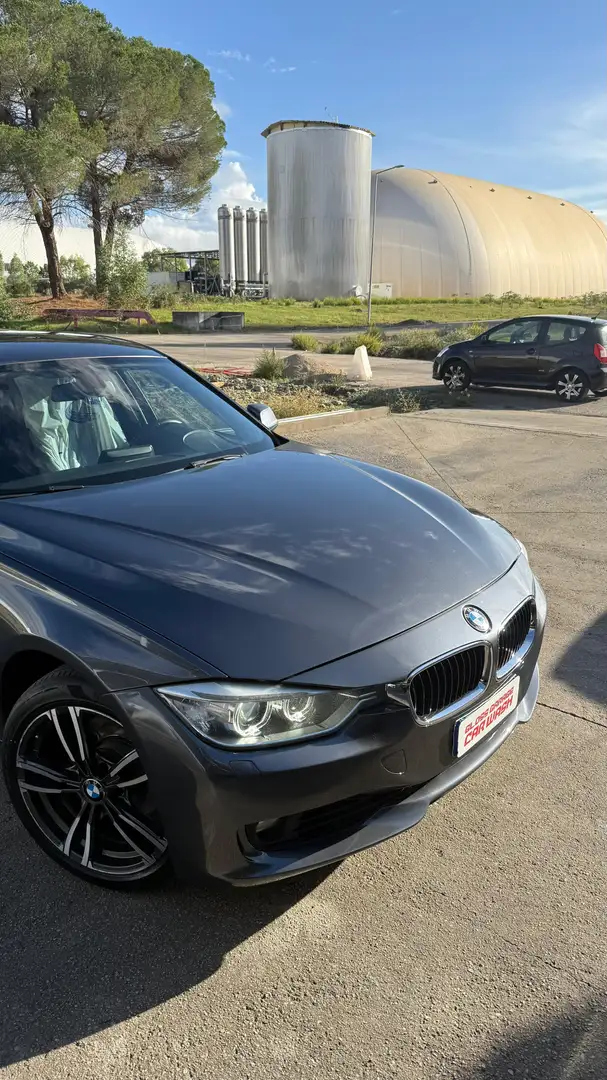 BMW 320 Serie 3 F30 2011 Berlina320d xdrive Nero - 2