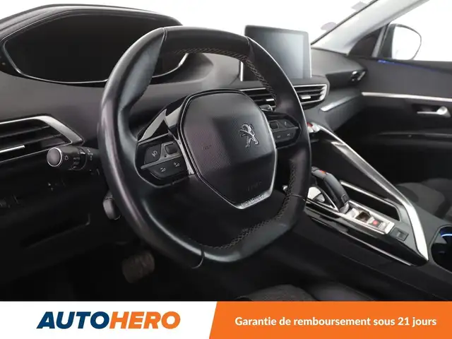 Peugeot 5008 view 11