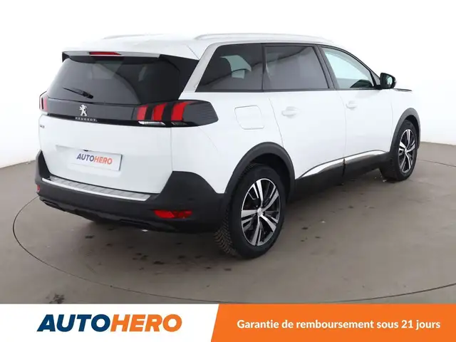 Peugeot 5008 view 6