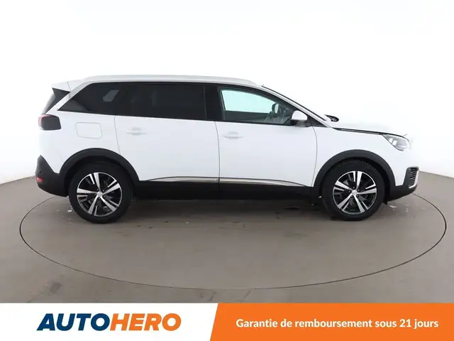 Peugeot 5008 view 7