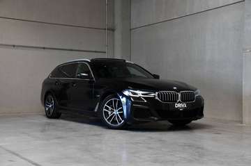 Touring X-Drive I PHEV I M-SPORT I Adaptief onderstel I Integral Active Steering I Laserlichten I Panodak