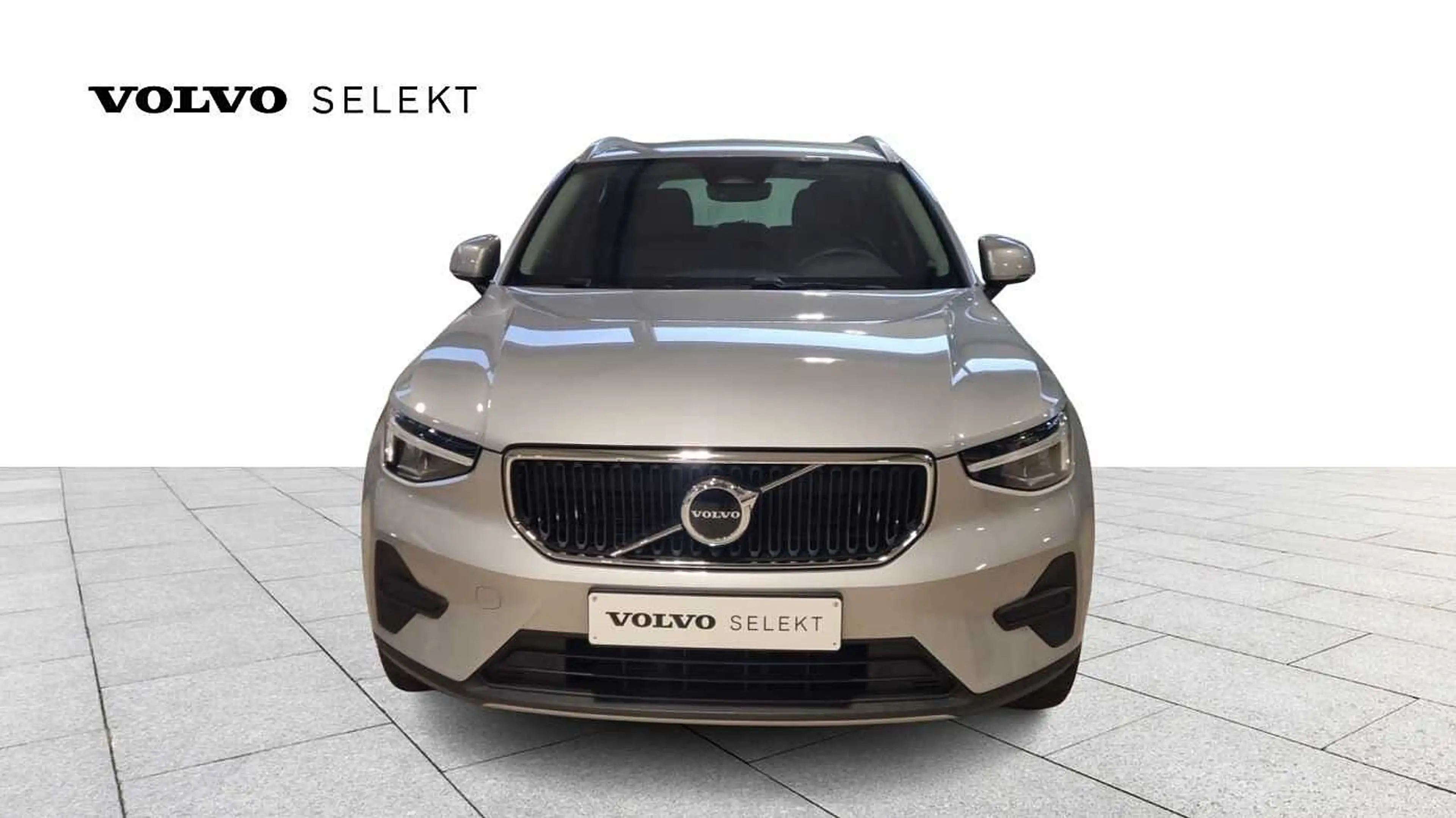 Volvo XC40 B3 Mild hybrid, Benz, leder !! 3 jaar waarborg — photo 3