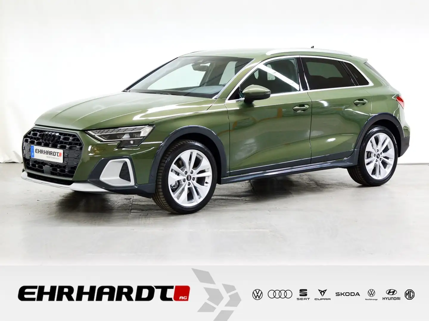 Audi A3 allstreet 35 TFSI S tronic LED*NAV*SHZ*ACC*PARK... Grün - 1