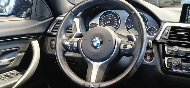 BMW 4 Series view 13