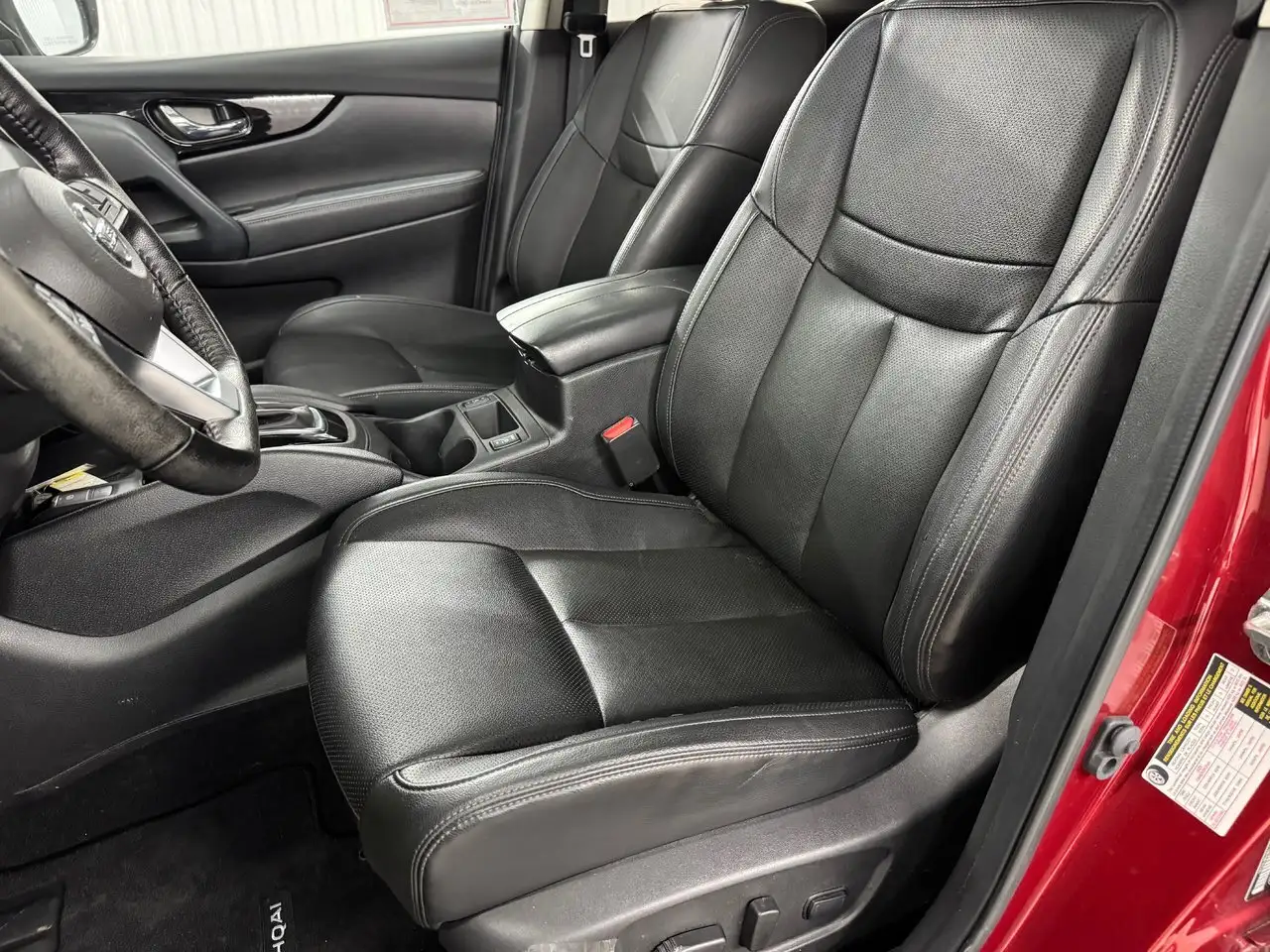 Nissan Qashqai photo Nissan Qashqai
