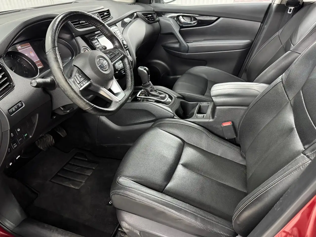 Nissan Qashqai photo Nissan Qashqai