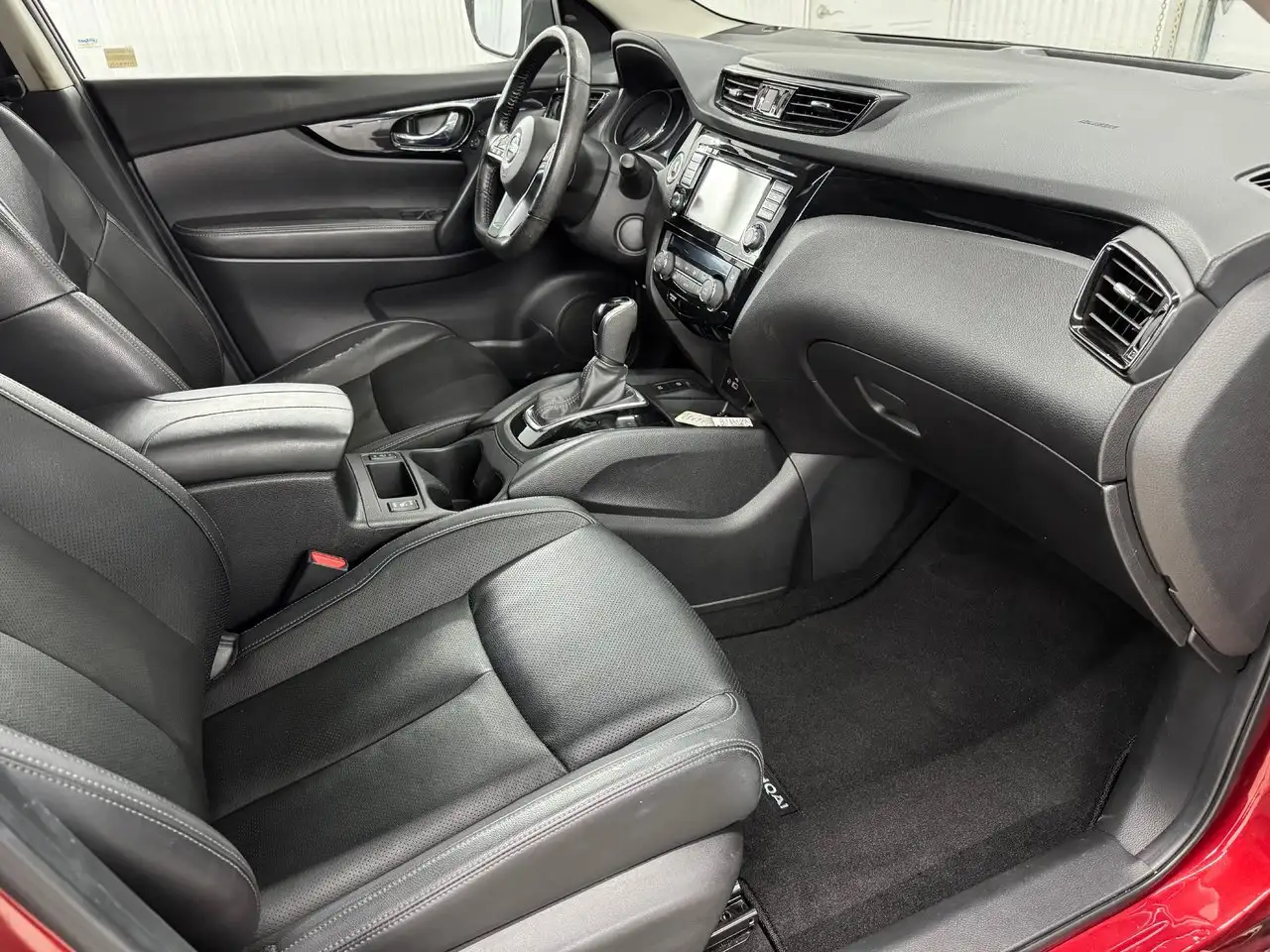 Nissan Qashqai photo Nissan Qashqai