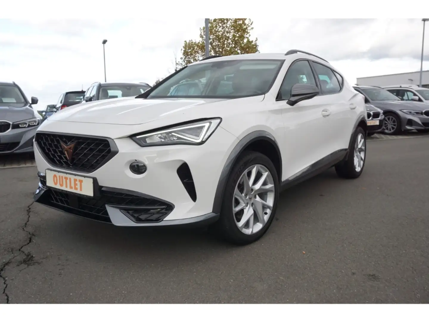 CUPRA Formentor 1.5TSI-Sitzhz-AbstTempo-Klimaauto-FullLink-EU6 Weiß - 1