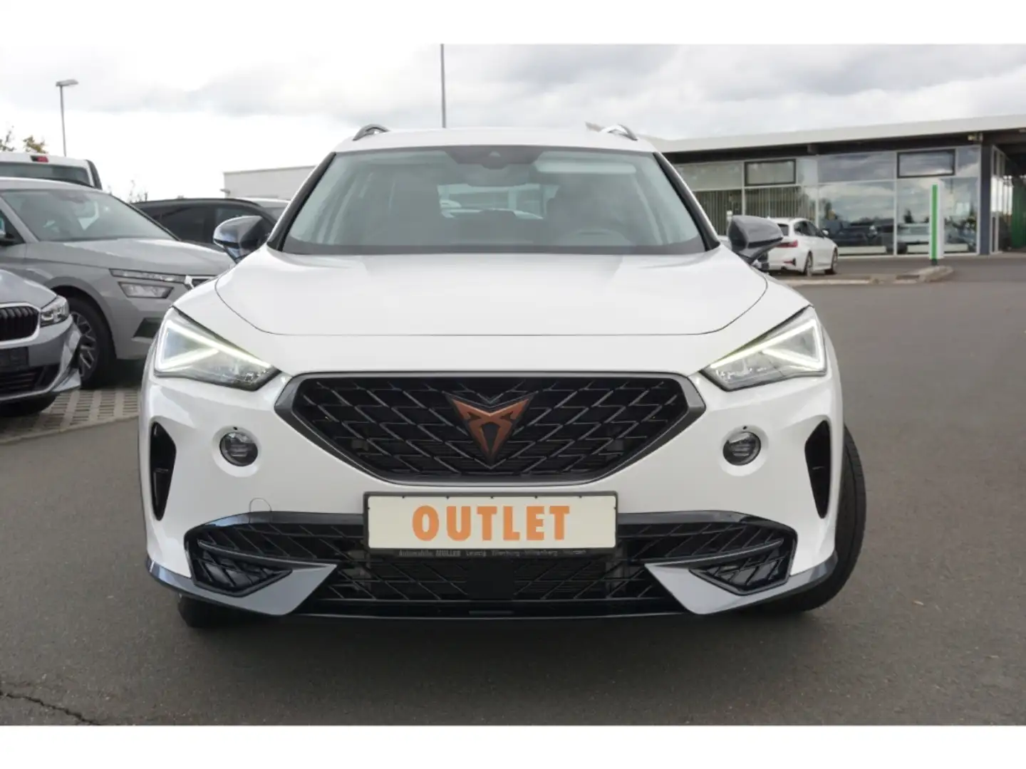 CUPRA Formentor 1.5TSI-Sitzhz-AbstTempo-Klimaauto-FullLink-EU6 Weiß - 2