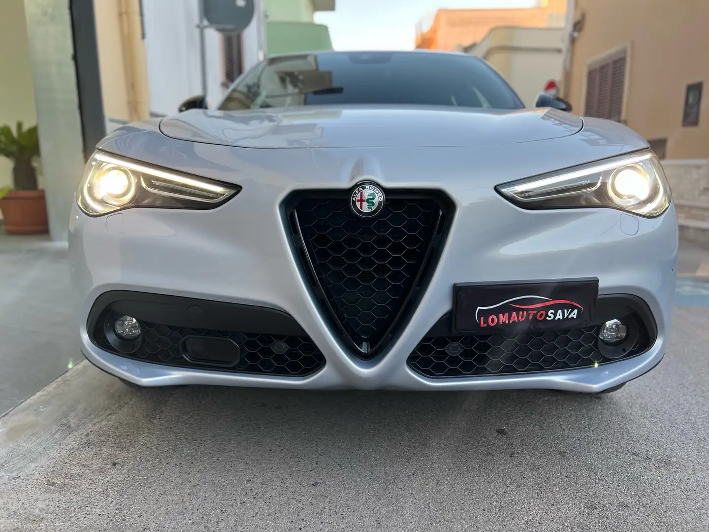Alfa Romeo Stelvio 2.2 t Super Business Q4 190cv auto / BLOCK SHAFT Grijs - 2