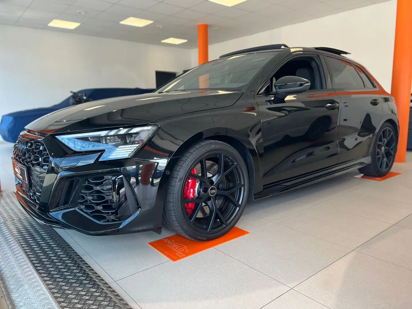 Audi RS3 Sportback 2.5 TFSI quattro*Matrix*Pano*Kame* Noir - 1