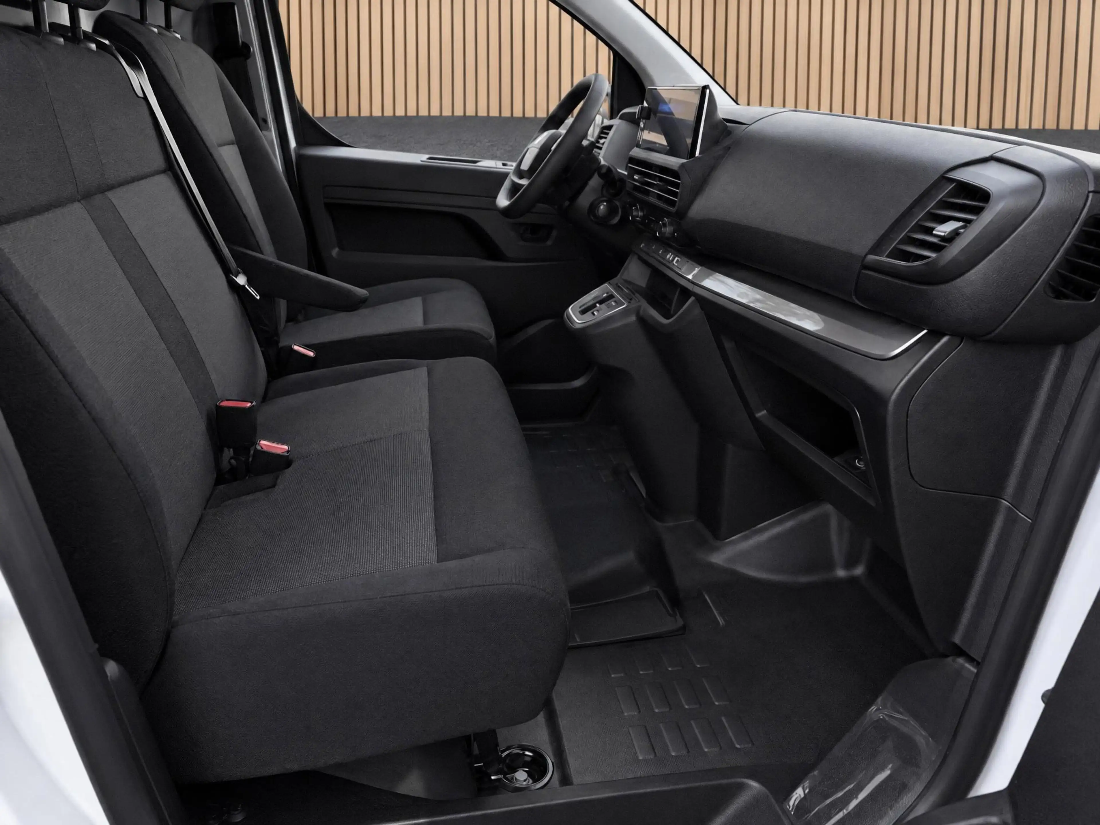 Peugeot e-Expert EV L2 75 kWh VOORRAAD KORTING — photo 6