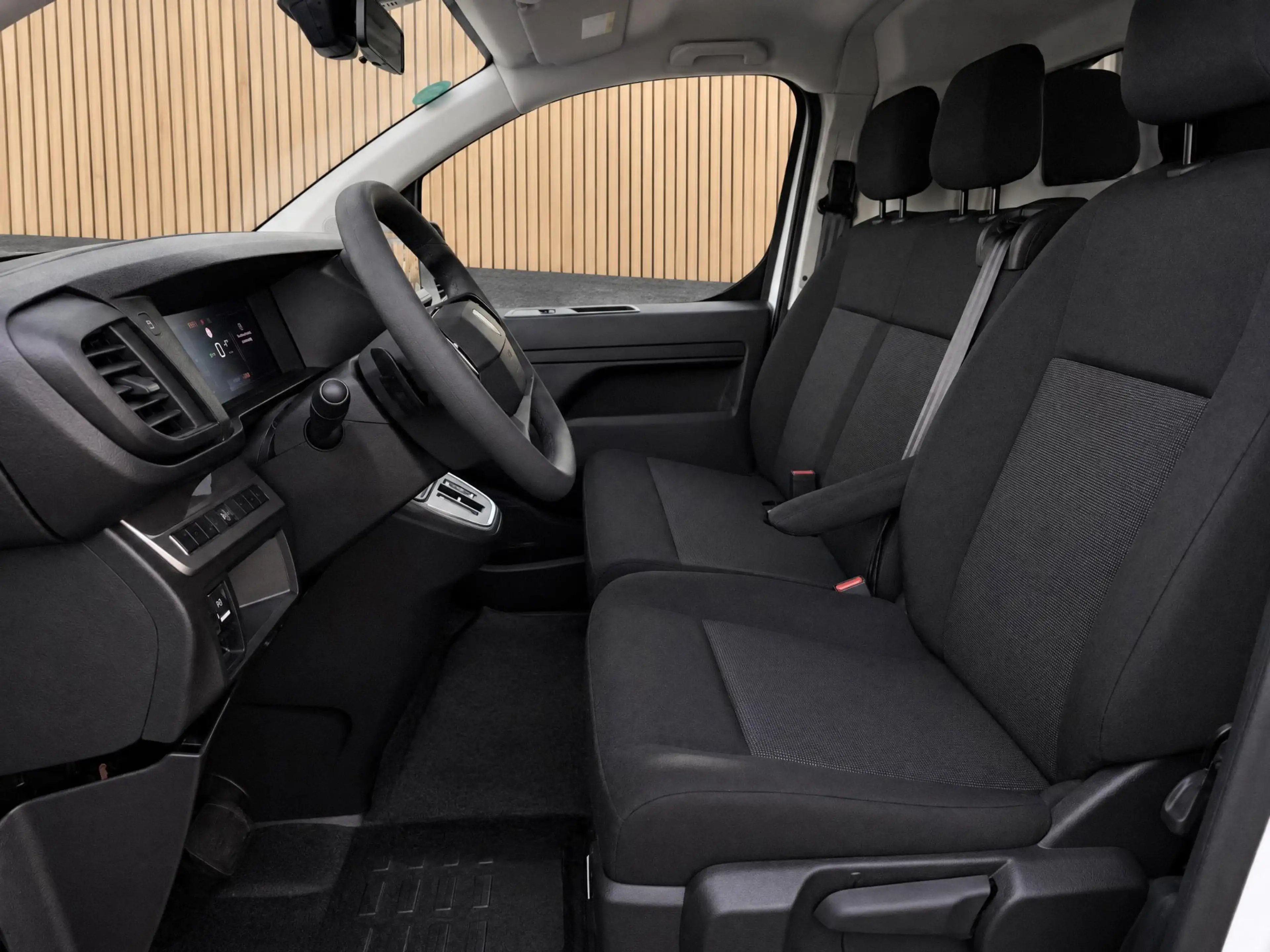 Peugeot e-Expert EV L2 75 kWh VOORRAAD KORTING — photo 10