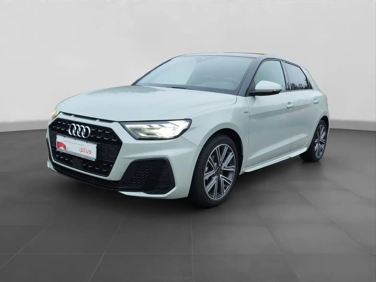 Audi A1 25 TFSI 2x S LINE LM17 NAVI+ LED SI Silber - 2