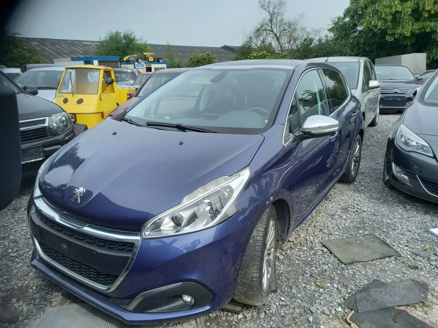 Peugeot 208 1.2 PureTech Allure S Azul - 1
