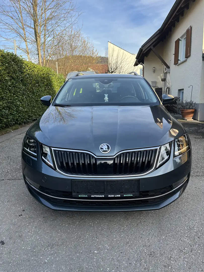 Skoda Octavia Octavia Combi 1,6 TDI Style DSG Style - 1