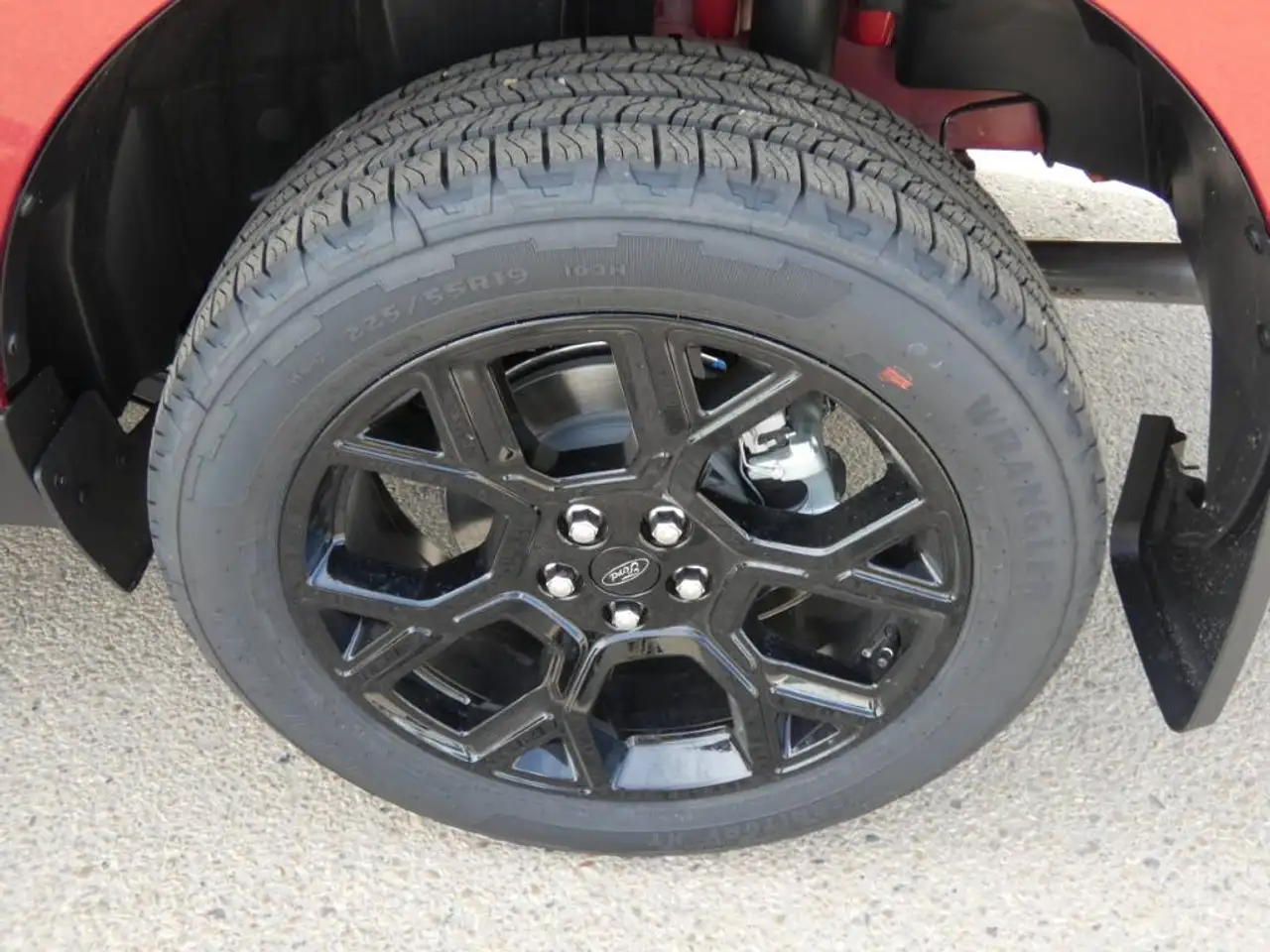 Ford Maverick снимка Ford Maverick