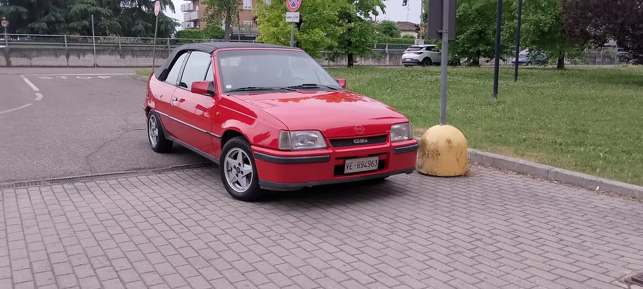 Opel Kadett Cabrio 2.0i GSI, foto 4